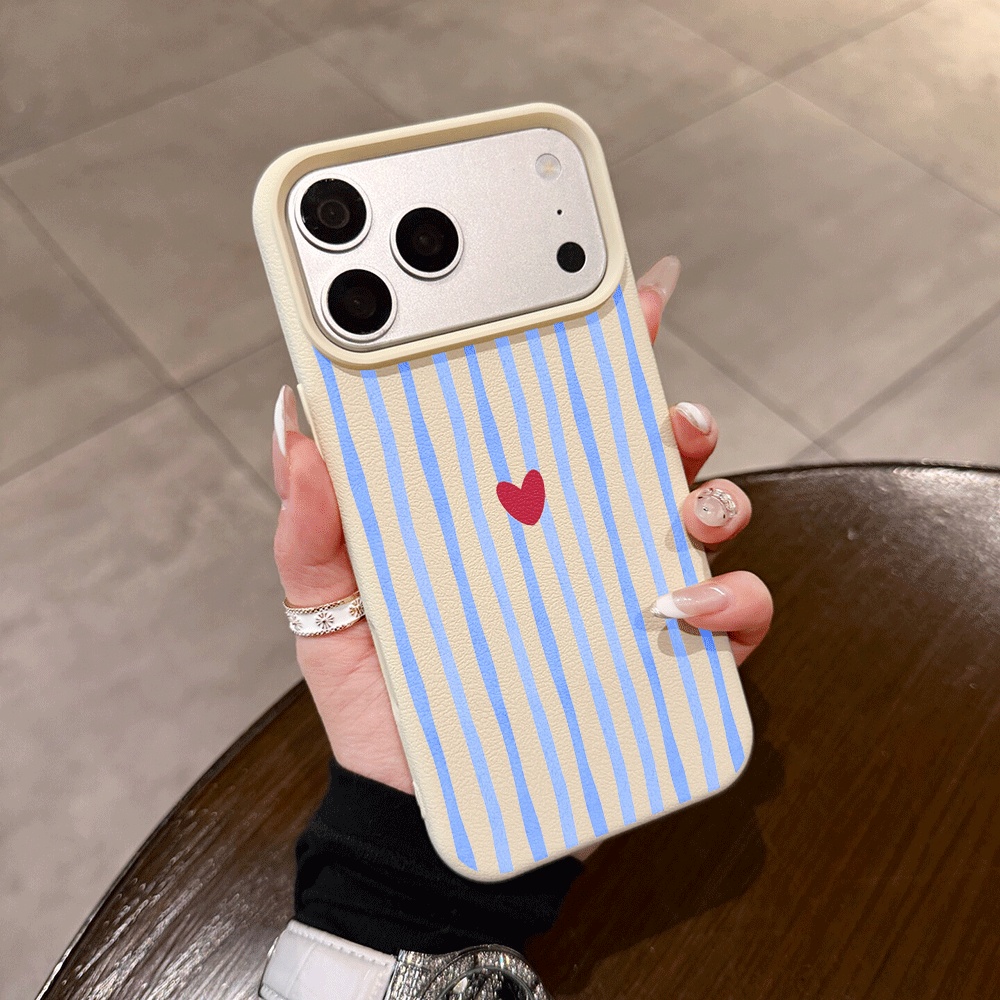 Apple Iphone 15 Pro Max - Vertikale Streifen Herzen Handyhülle für iPhone